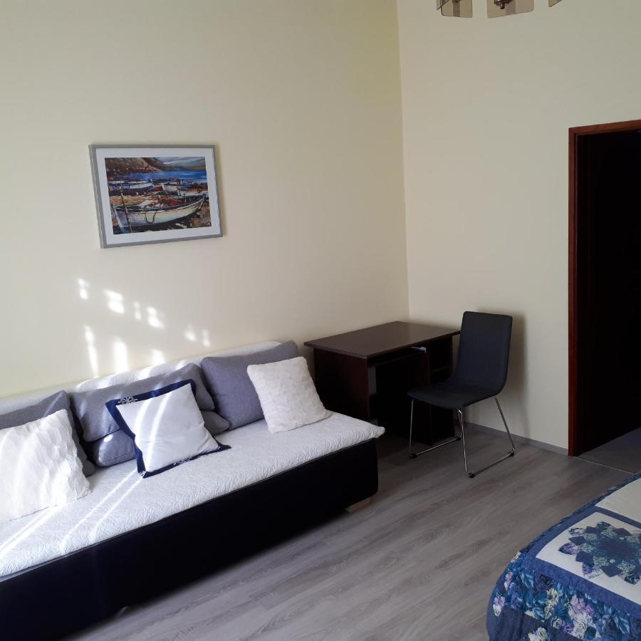 Apartment Zora Zadar Bagian luar foto