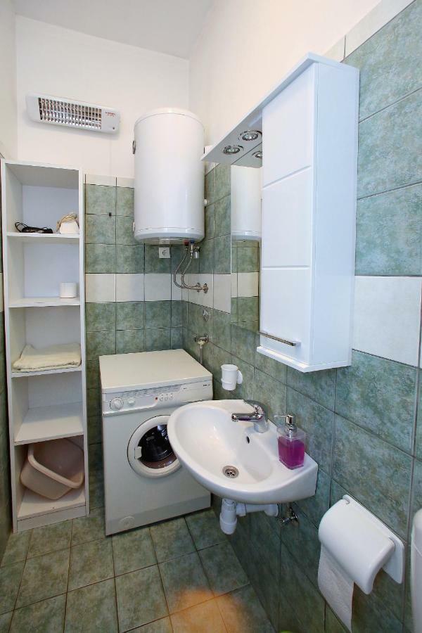 Apartment Zora Zadar Bagian luar foto