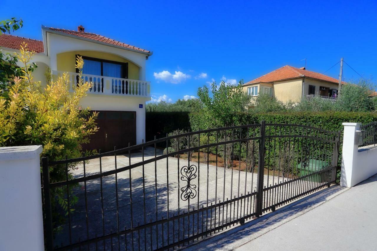 Apartment Zora Zadar Bagian luar foto